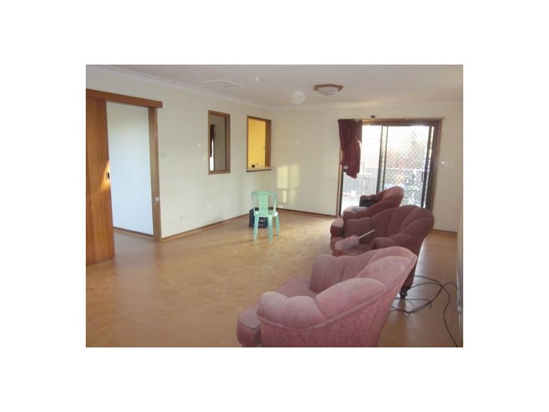 Fairfield West NSW 2165