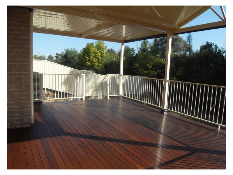 39 Willowbank Crescent, Canley Vale NSW 2166