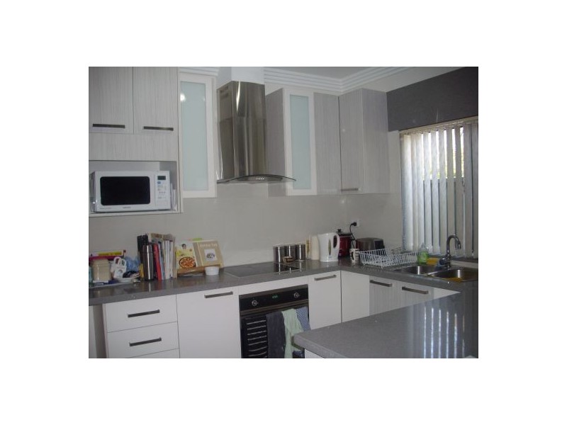 4 Macarthur Street, Fairfield East NSW 2165