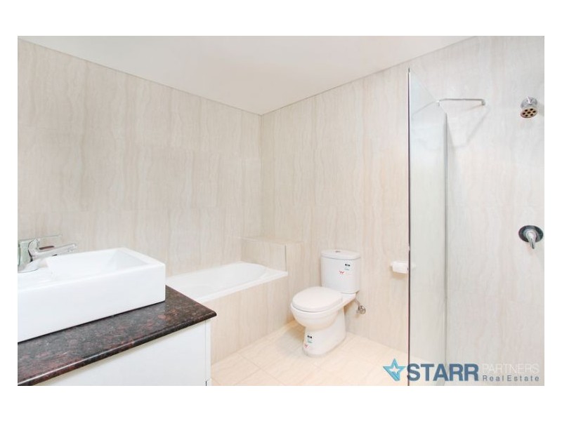 8/49 Lachlan Street, Liverpool NSW 2170