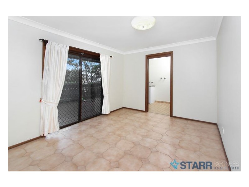 124 Quarry Road, Bossley Park NSW 2176