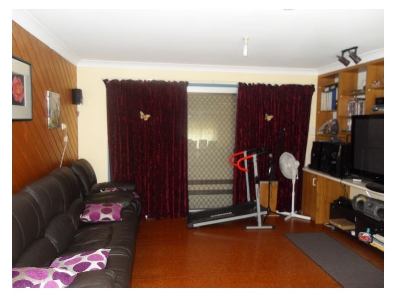 22 Comberford Close, Prairiewood NSW 2176