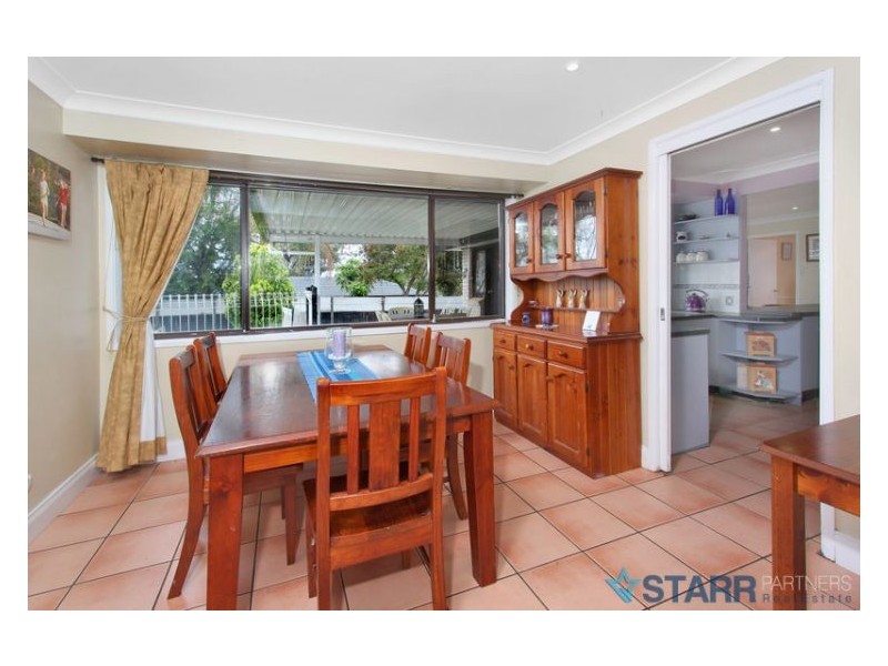 18 Anembo Street, Bradbury NSW 2560