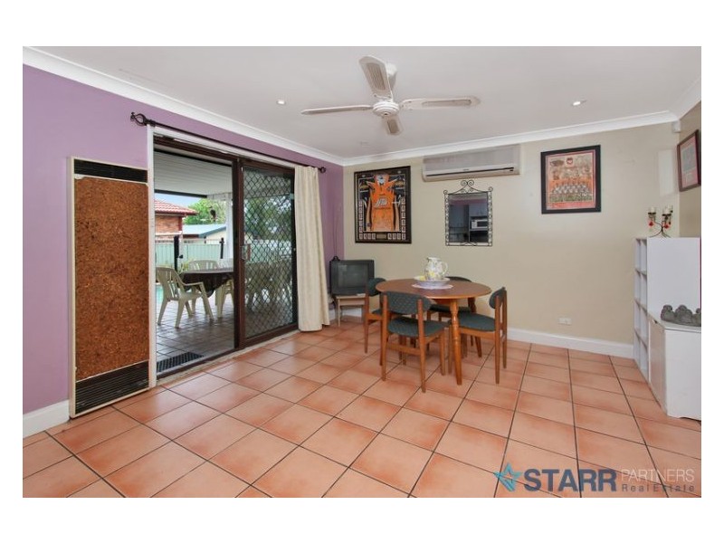 18 Anembo Street, Bradbury NSW 2560