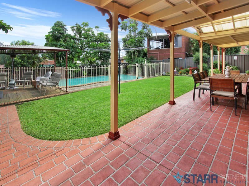 9 Gympie Place, Wakeley NSW 2176