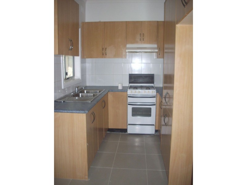 10 Canobolas Street, Fairfield West NSW 2165