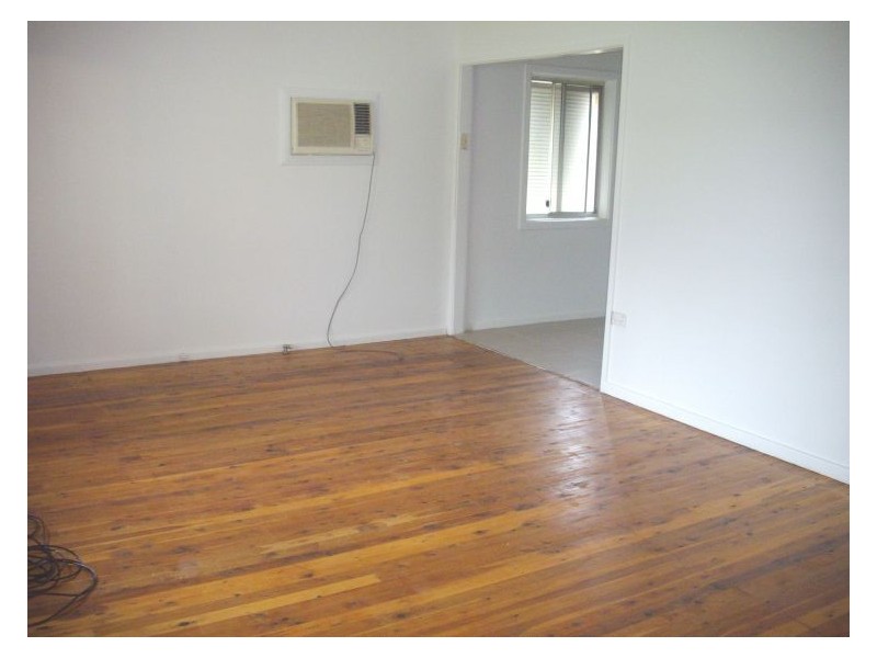 10 Canobolas Street, Fairfield West NSW 2165