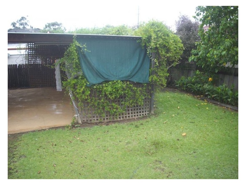 10 Canobolas Street, Fairfield West NSW 2165