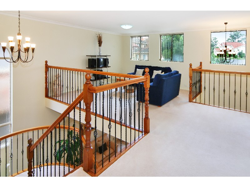 28 Garrison Street, Bossley Park NSW 2176