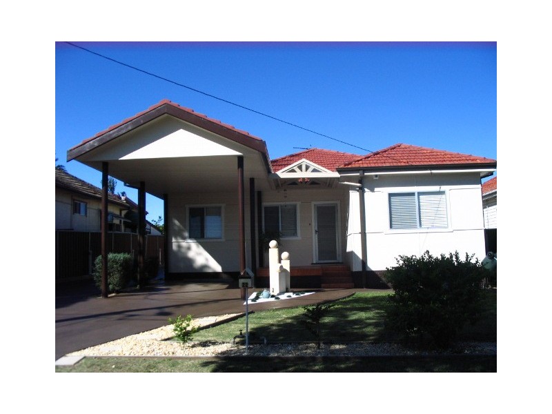 22 Alexander St, Smithfield NSW 2164