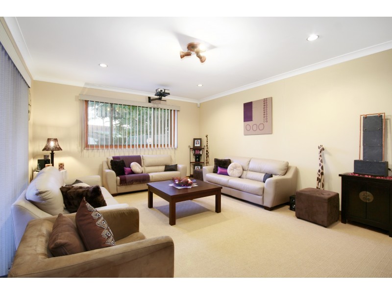 24 Brabyn St, Fairfield West NSW 2165