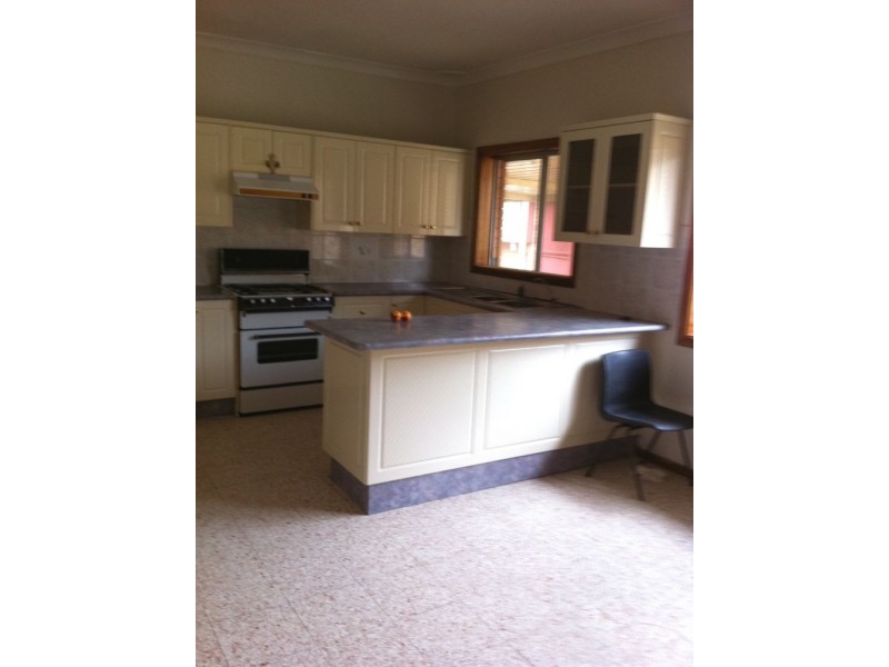 8A Richardson Street, Fairfield NSW 2165