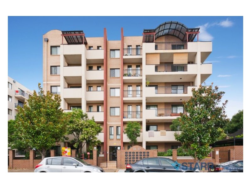 18/25-27 Castlereagh Street, Liverpool NSW 2170