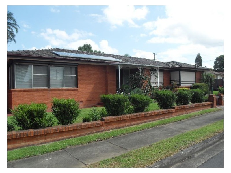 34 Ainslie Street, Fairfield West NSW 2165