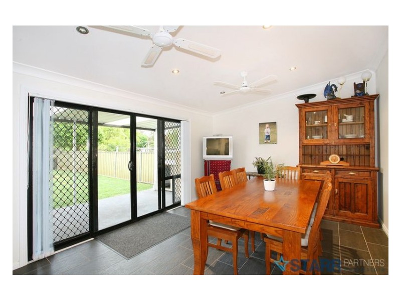 29 Waterside Cr, Carramar NSW 2163