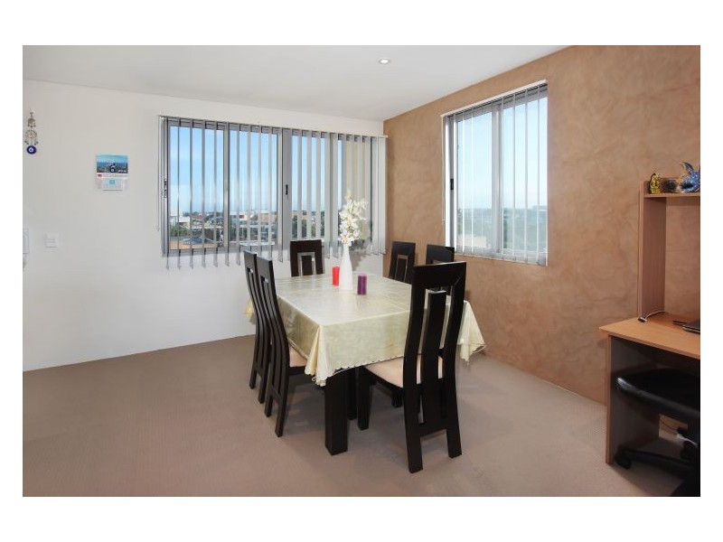 27/49 Lachlan St, Liverpool NSW 2170