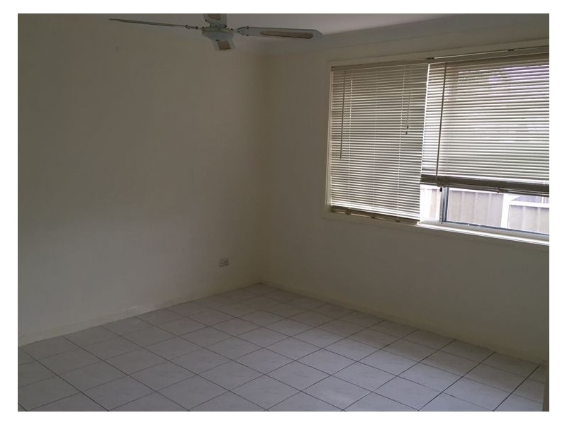 6 Stevenson St, Wetherill Park NSW 2164