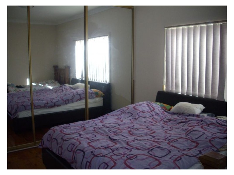 7 Wood St, Fairfield NSW 2165
