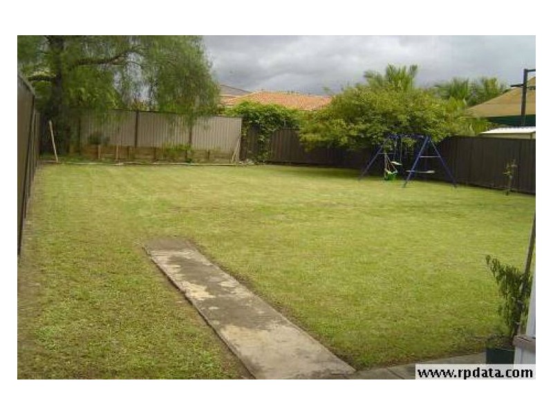 10 Francis St, Fairfield NSW 2165