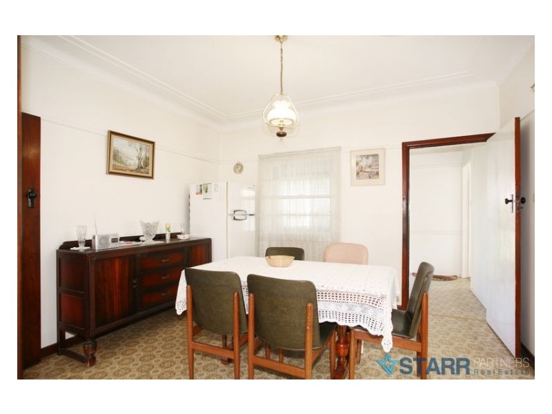 205 Ware St, Fairfield NSW 2165