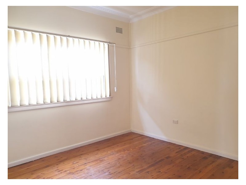 16 Throsby Street, Fairfield Heights NSW 2165