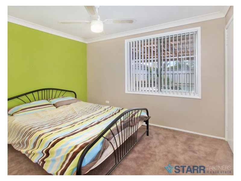 5 Dwyer Cl, Fairfield West NSW 2165