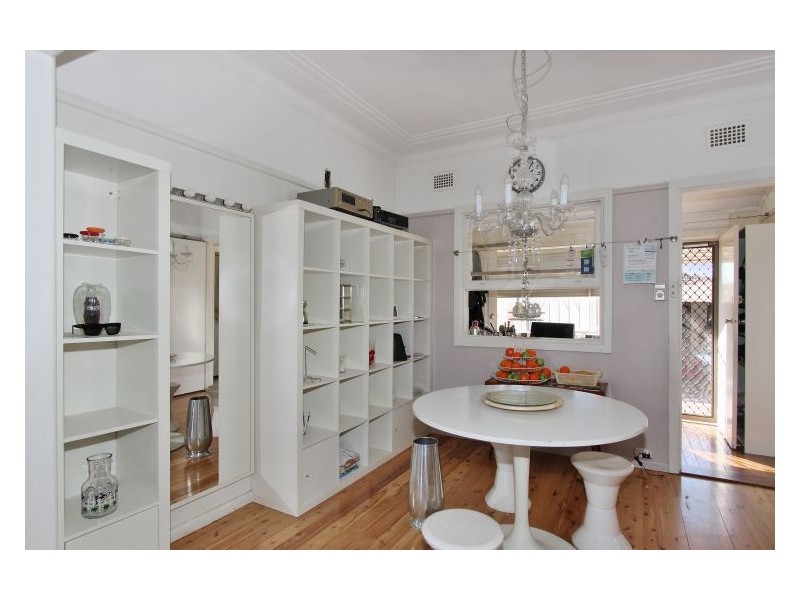 Canley Heights NSW 2166