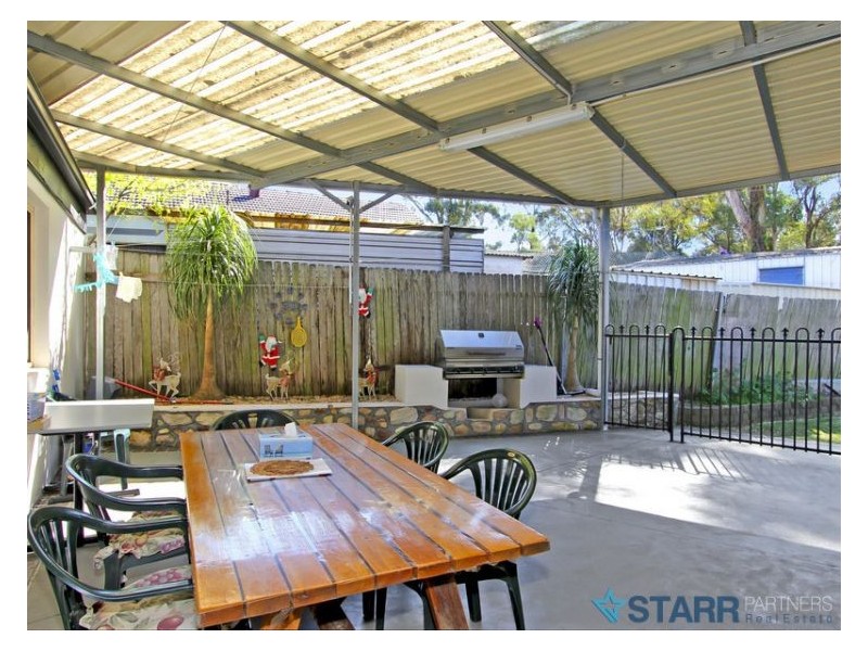 Fairfield West NSW 2165