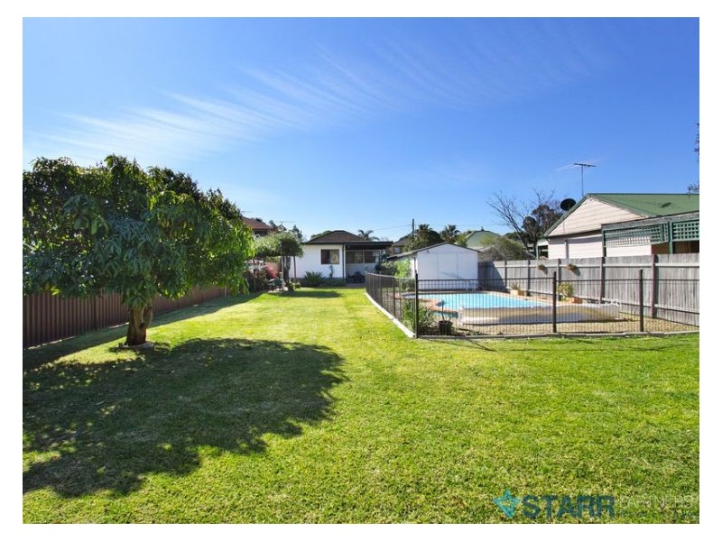 Fairfield East NSW 2165