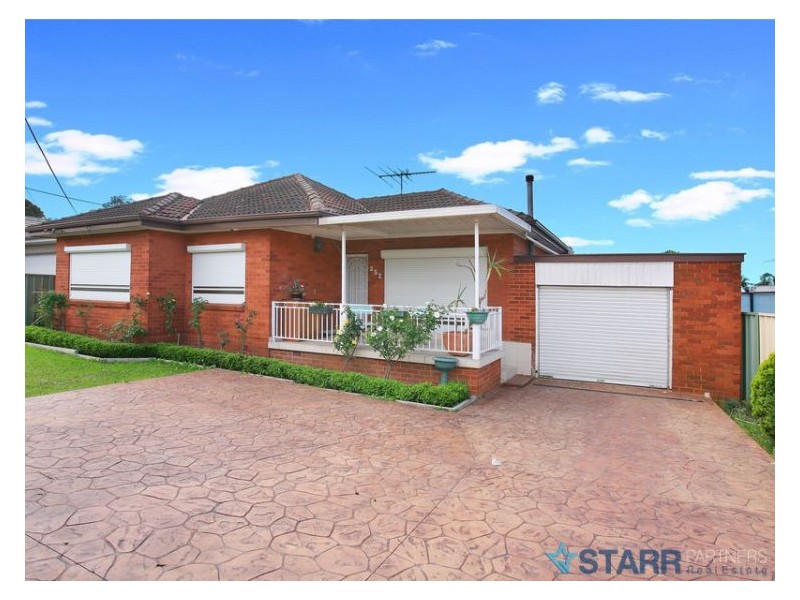 352 Polding St, Smithfield NSW 2164