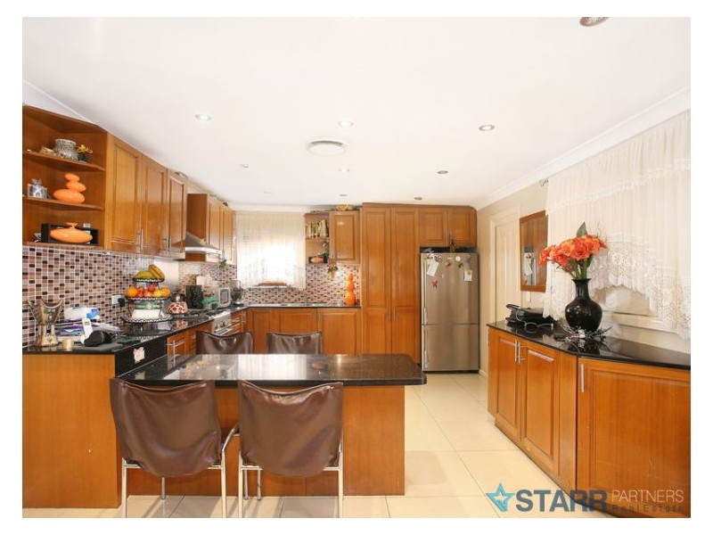 352 Polding St, Smithfield NSW 2164