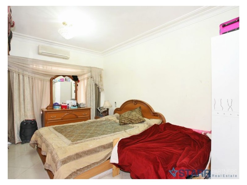 352 Polding St, Smithfield NSW 2164