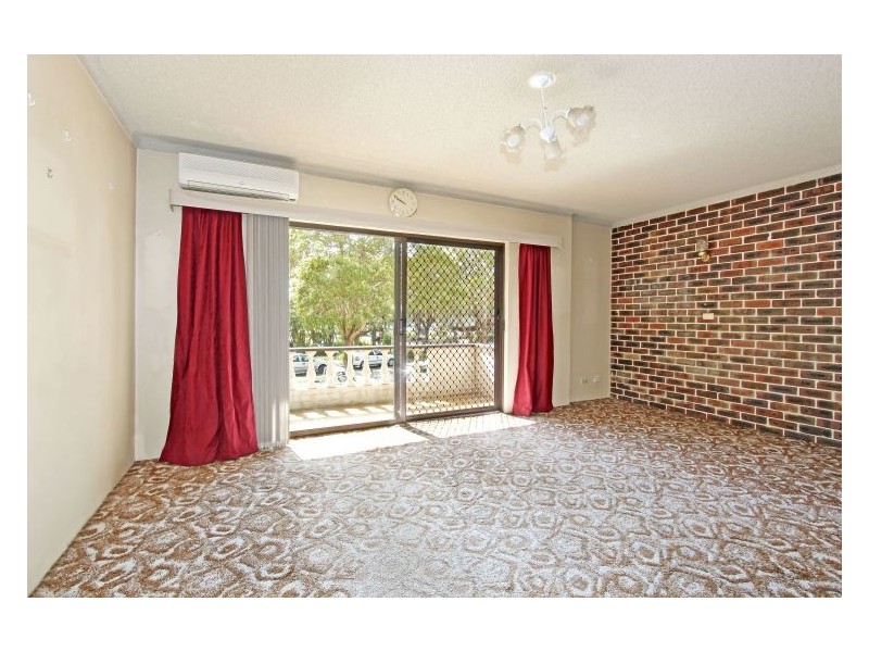 Fairfield NSW 2165