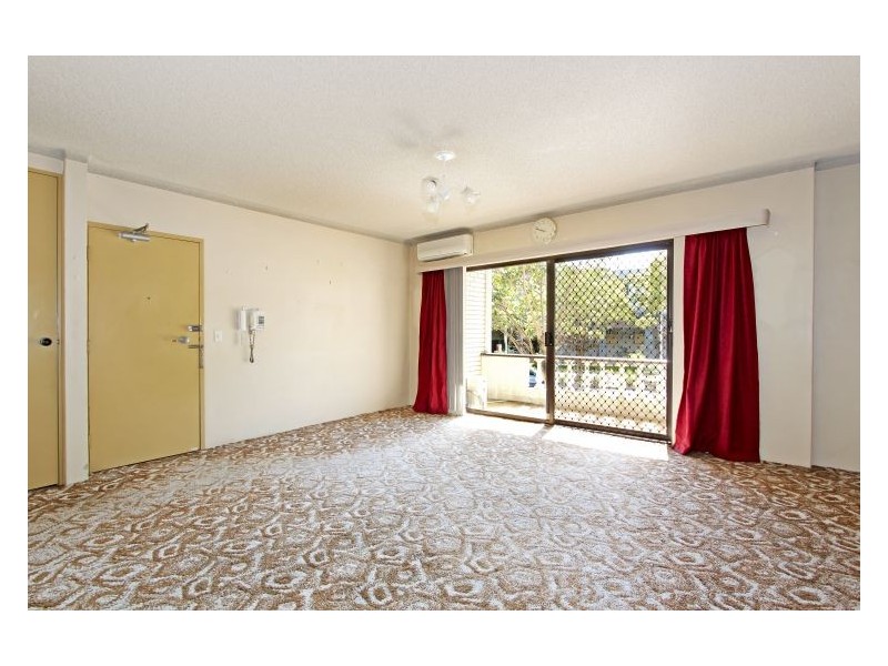 Fairfield NSW 2165