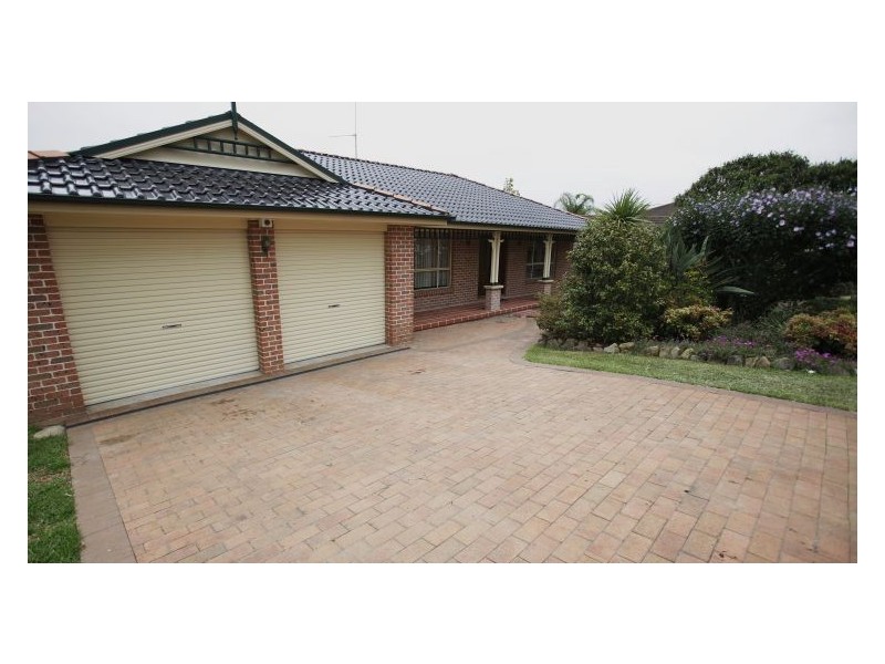 69 Lord Howe Dr, Green Valley NSW 2168