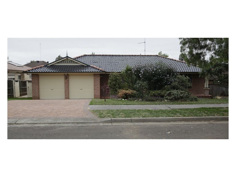 69 Lord Howe Dr, Green Valley NSW 2168