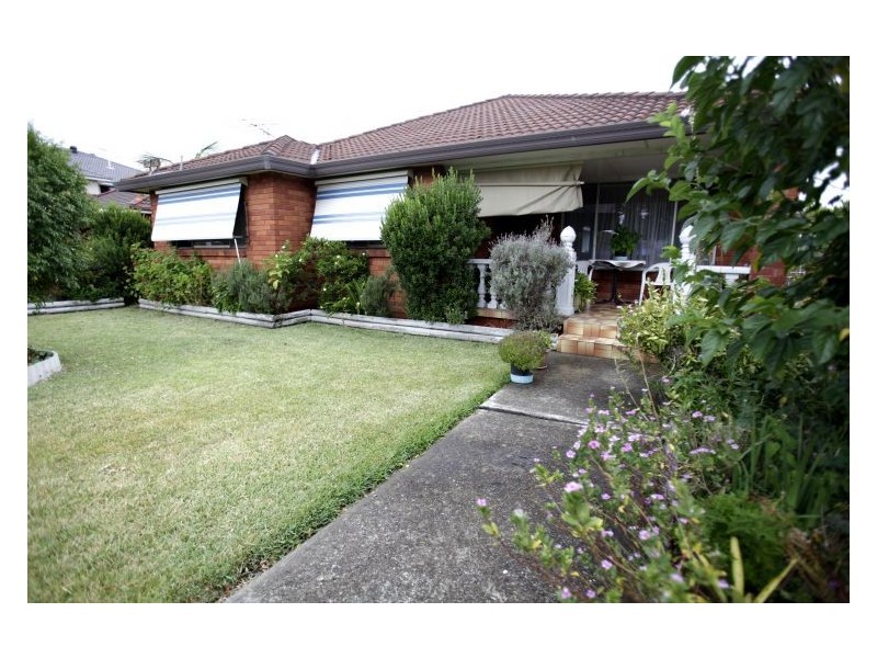 Fairfield West NSW 2165