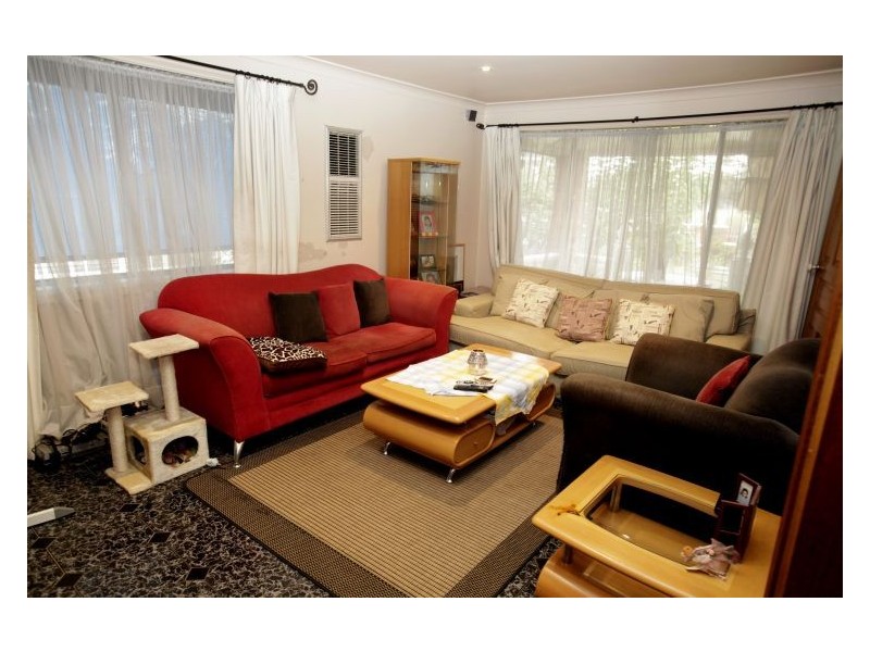 Fairfield West NSW 2165