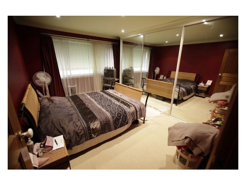 Fairfield West NSW 2165