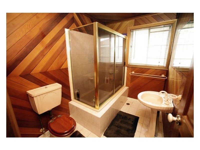 Fairfield West NSW 2165