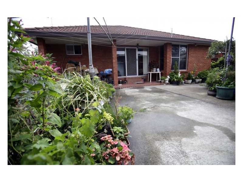 Fairfield West NSW 2165