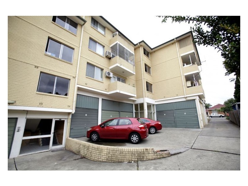 7/11 Gilbert St, Cabramatta NSW 2166