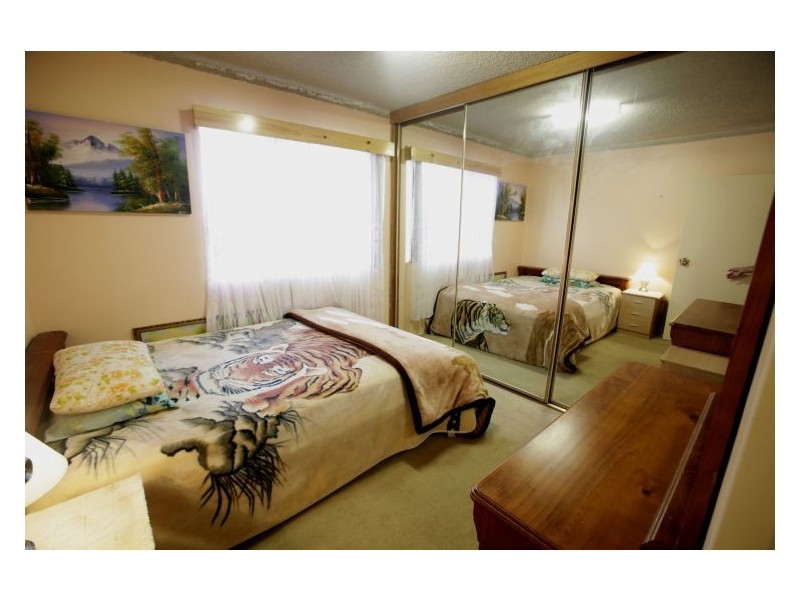 10/10 Forbes St, Warwick Farm NSW 2170