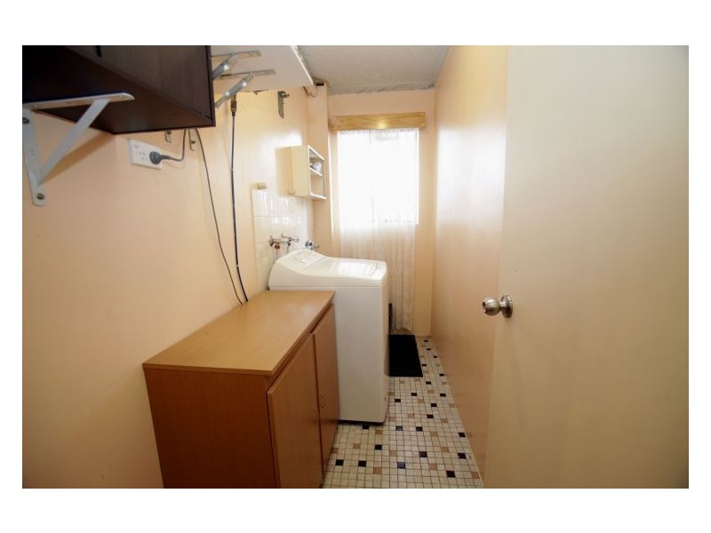 10/10 Forbes St, Warwick Farm NSW 2170