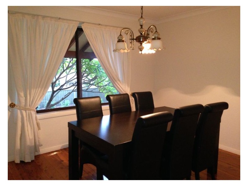 West Hoxton NSW 2171