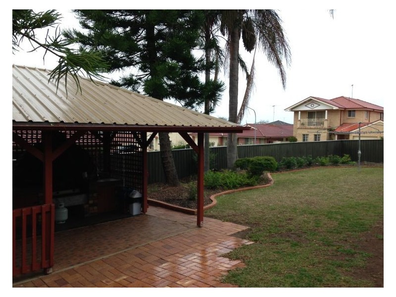 West Hoxton NSW 2171