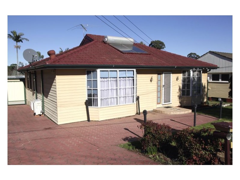 74 Green Valley Rd, Green Valley NSW 2168