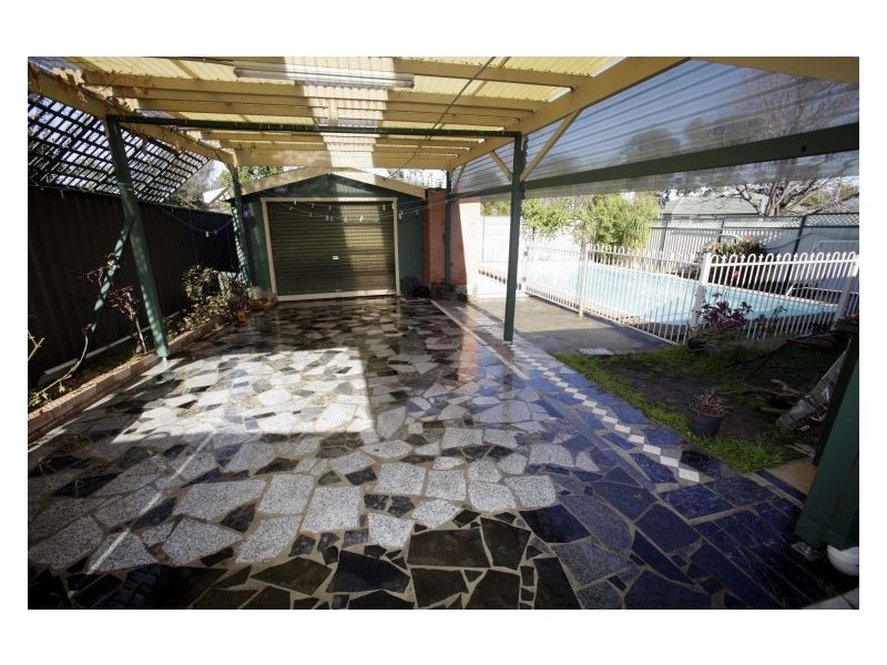 74 Green Valley Rd, Green Valley NSW 2168