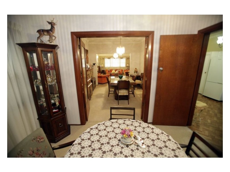 31 Station St, Fairfield NSW 2165