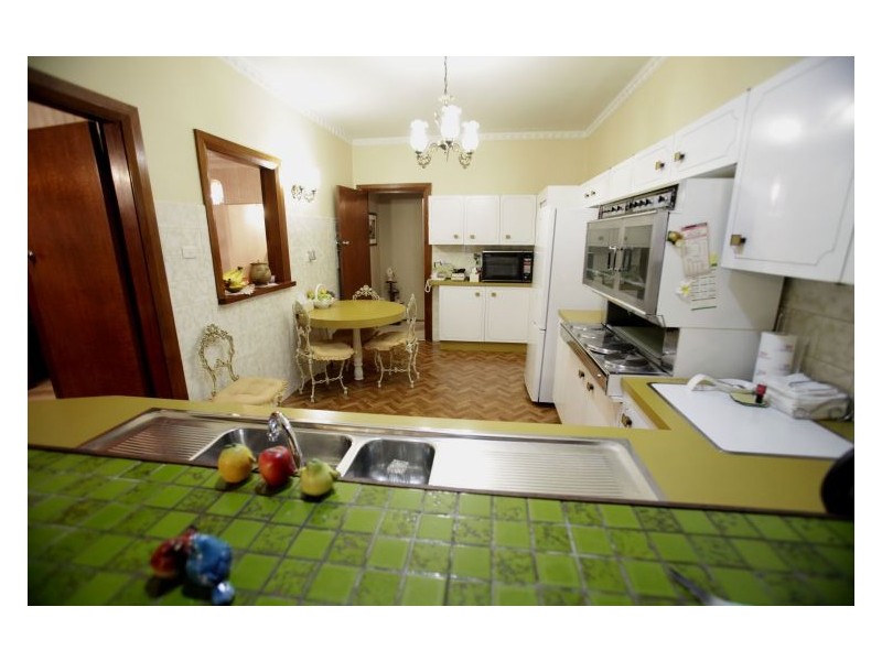 31 Station St, Fairfield NSW 2165